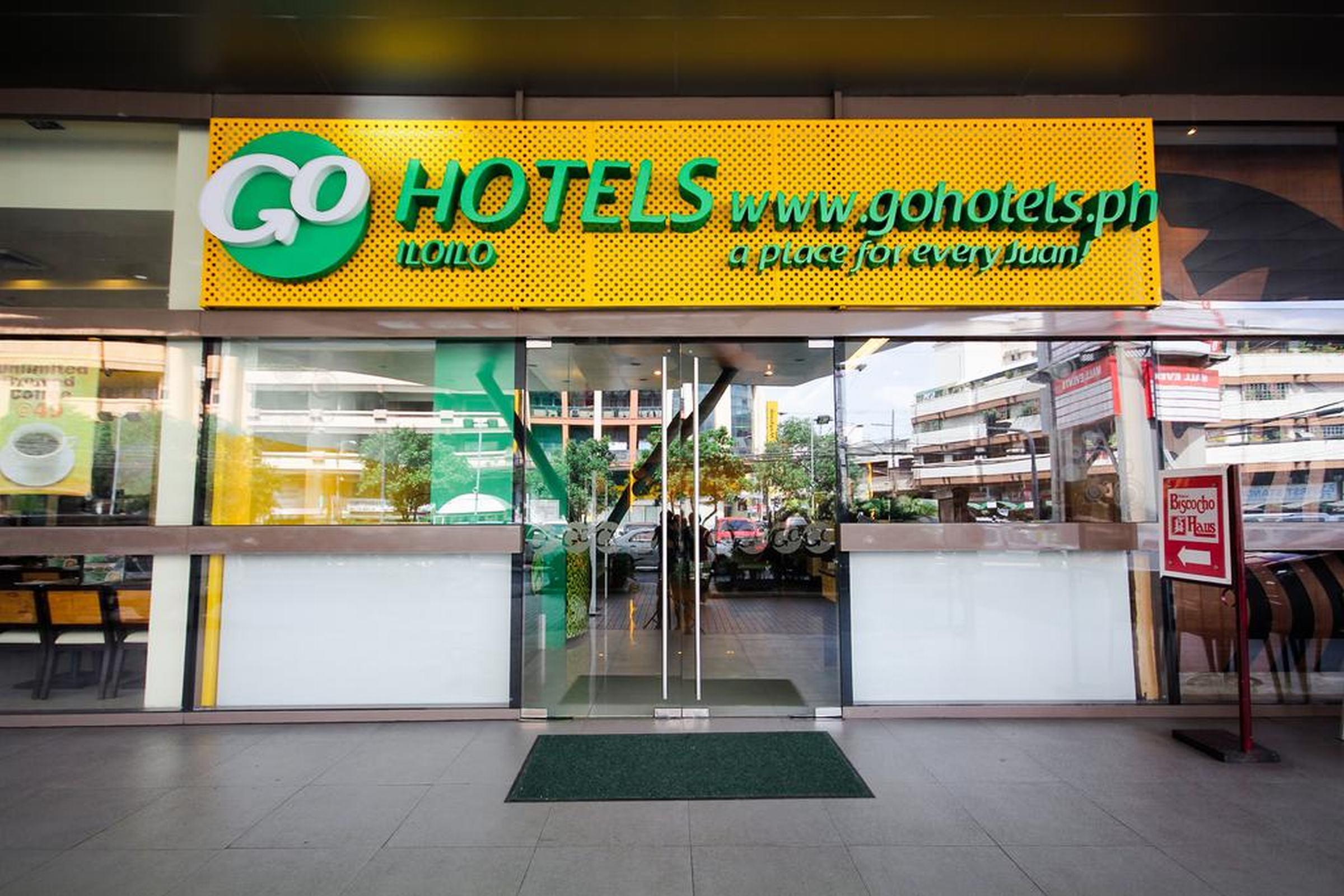 Go Hotels Iloilo Exterior foto